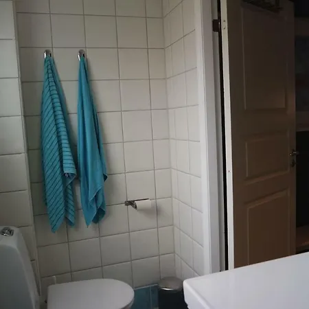 Central Apt In Residential Area-pro Managed Apartamento Bergen