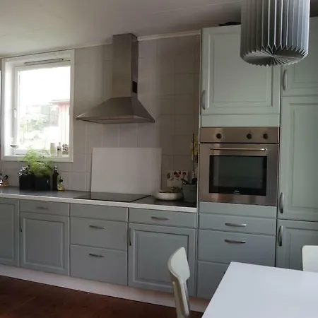 Central Apt In Residential Area-pro Managed * Bergen