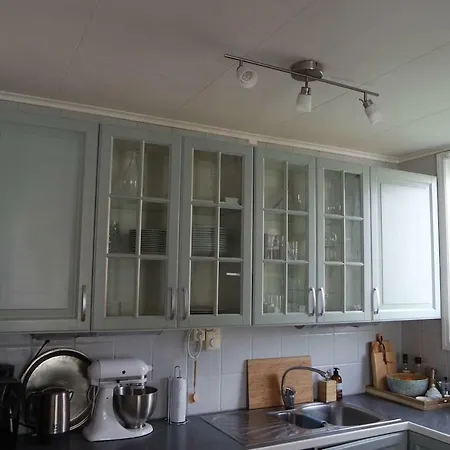Central Apt In Residential Area-pro Managed